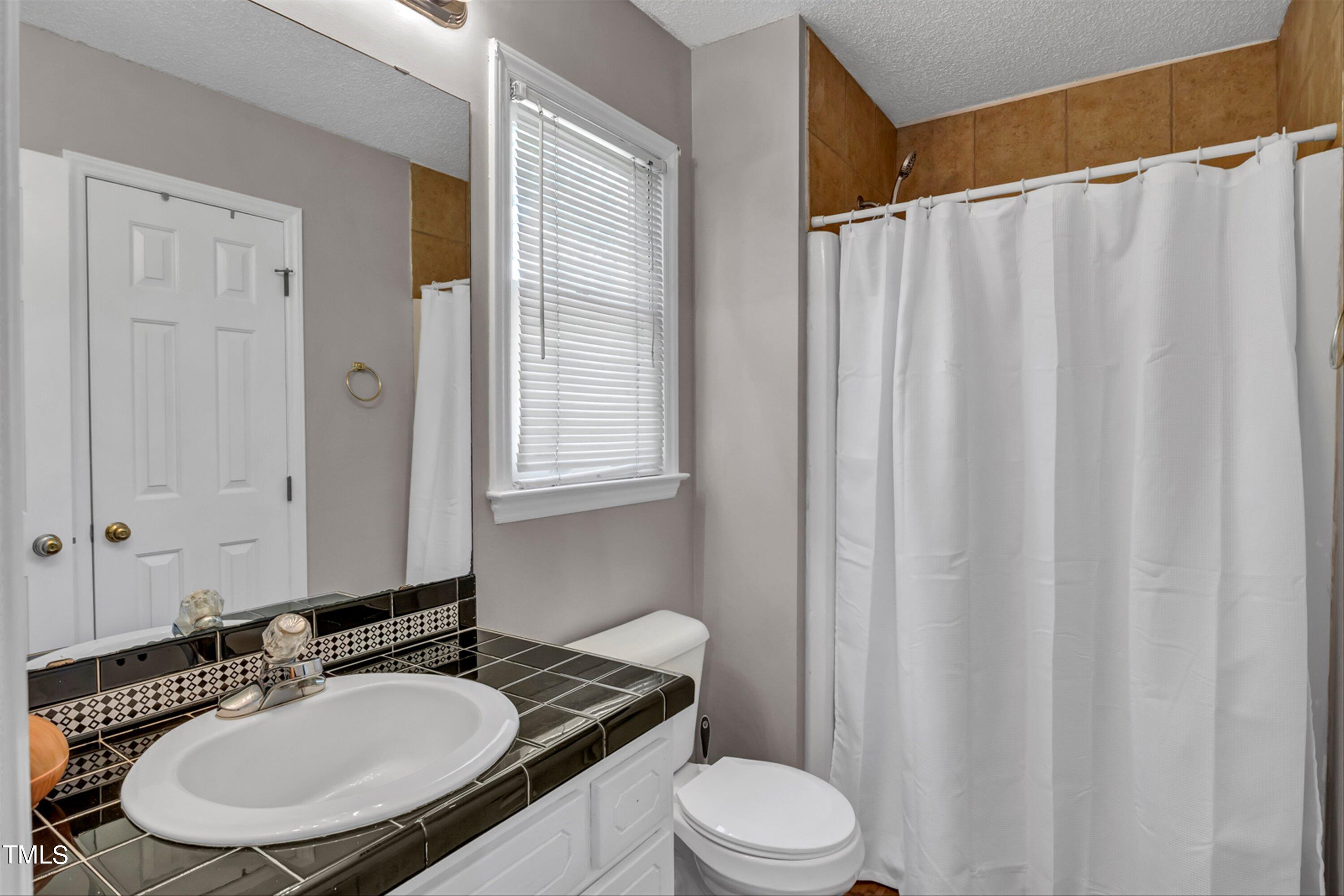104 Hillington Road Garner, NC 27529 - Photo 15 of 34 20-IMG_1112