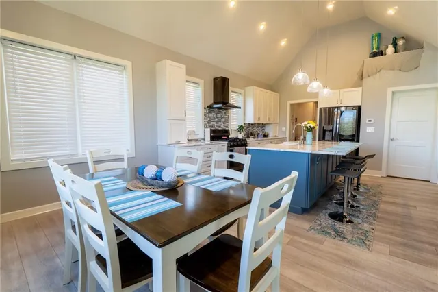 $1,185,000 | 114 Goose Court, Altamont, MO 64620