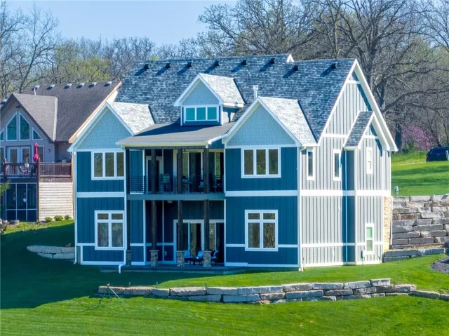 $1,185,000 | 114 Goose Court, Altamont, MO 64620