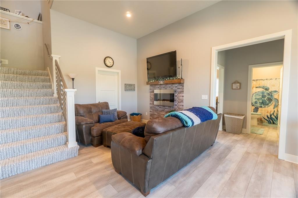 114 Goose Court Altamont, MO 64620 - Photo 40 of 70