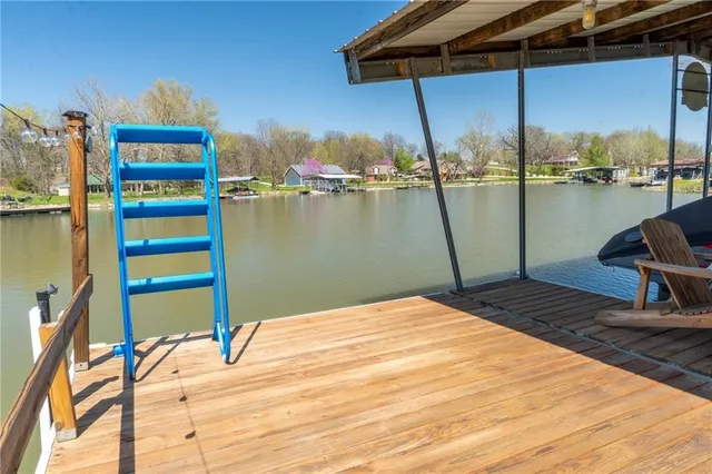 $1,185,000 | 114 Goose Court, Altamont, MO 64620