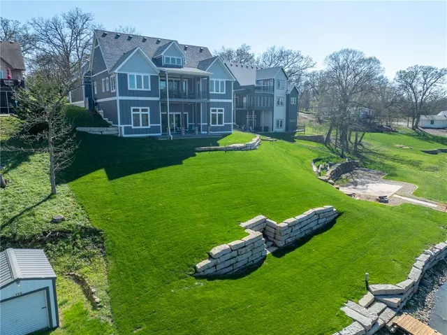 $1,185,000 | 114 Goose Court, Altamont, MO 64620