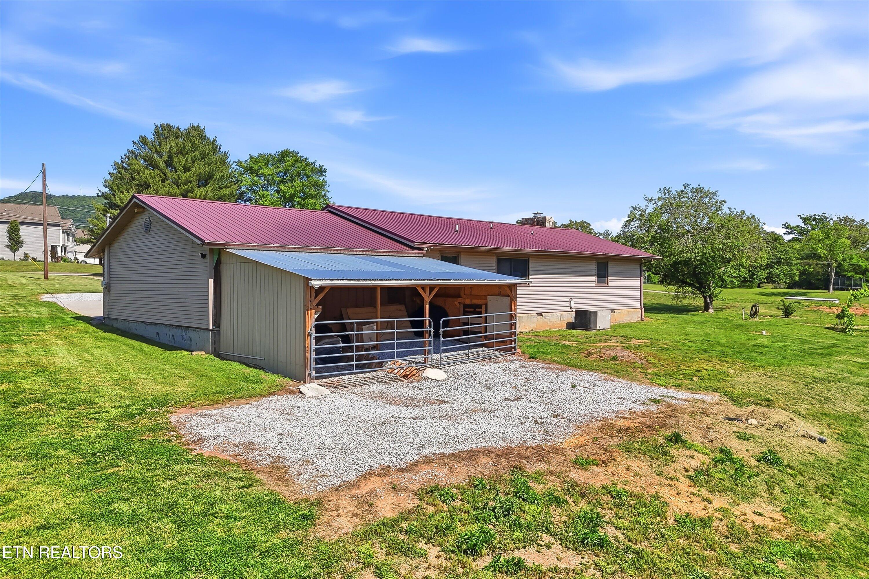 5321 Roberts Road Corryton, TN 37721 - Photo 25 of 43 25-5321 Roberts Rd-25