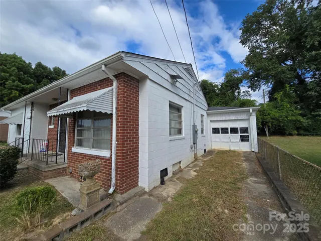 $155,000 | 419 South Pearl Street, Troy, NC 27371
