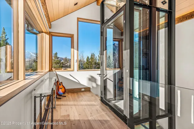 $125,000 | 549 Walnut Street, Aspen, CO 81611