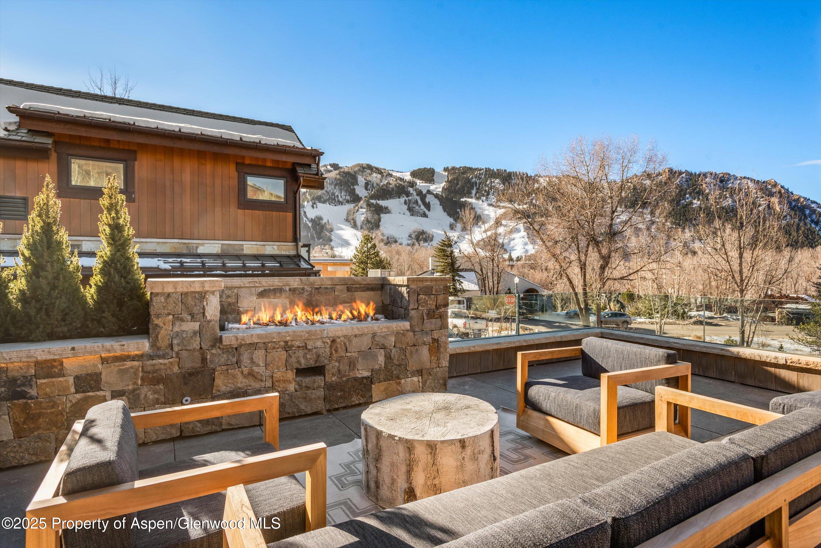 549 Walnut Street Aspen, CO 81611 - Photo 9 of 44 549WalnutSt