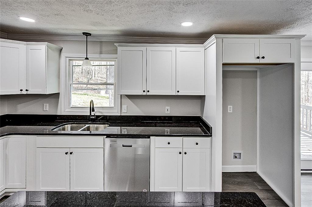 2904 South Jim Minor Road Mebane, NC 27302 - Photo 15 of 40 Gallery Image 15
