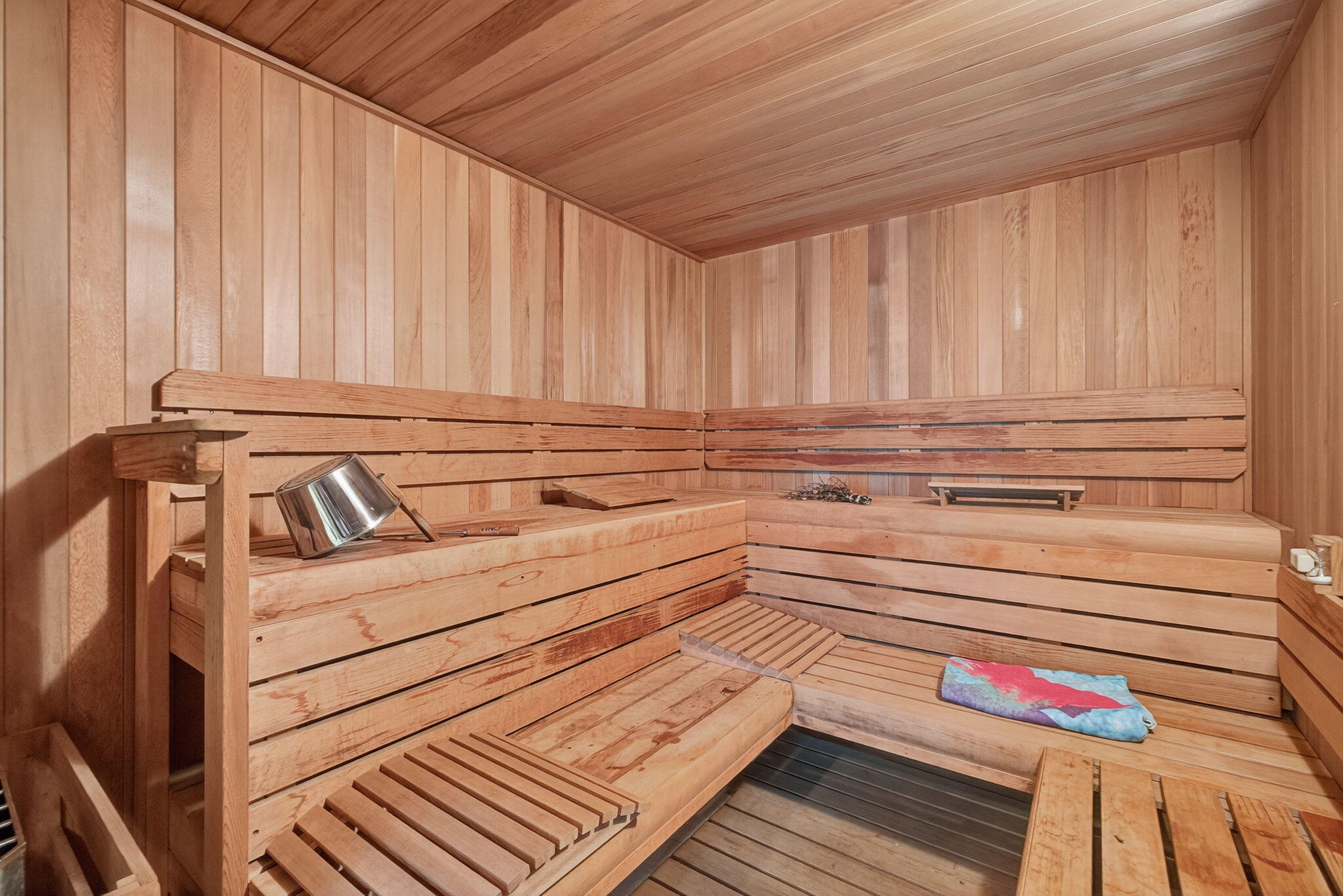 1201 Marble Way Boca Raton, FL 33432 - Photo 25 of 48 75-web-or-mls-B699A7569