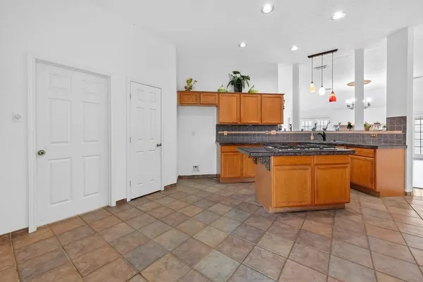 $2,300 | 3807 Stableridge Drive, Houston, TX 77014