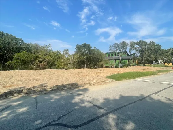 $150,000 | 2724 Sunrise Drive, Arlington, TX 76006