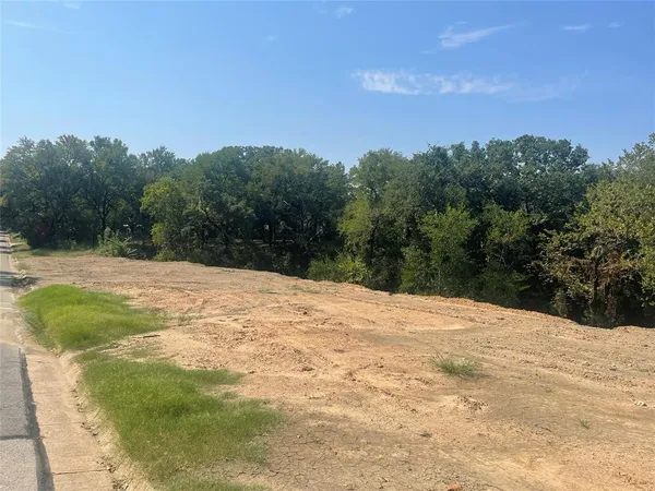 $150,000 | 2724 Sunrise Drive, Arlington, TX 76006