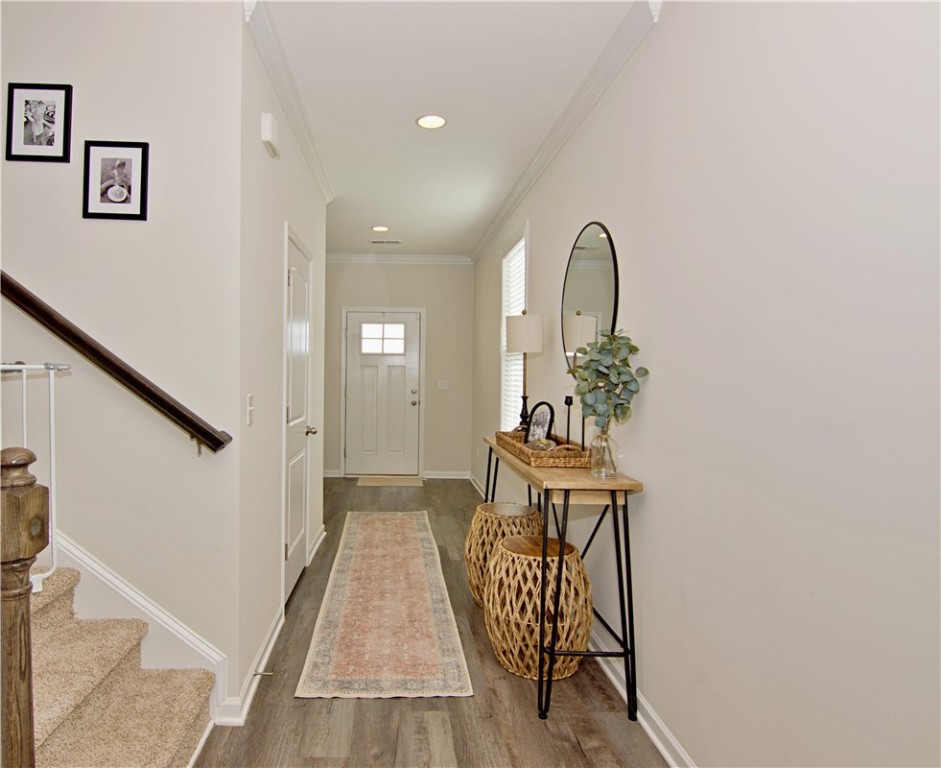 152 Adger Road Pendleton, SC 29670 - Photo 4 of 41 Entryway