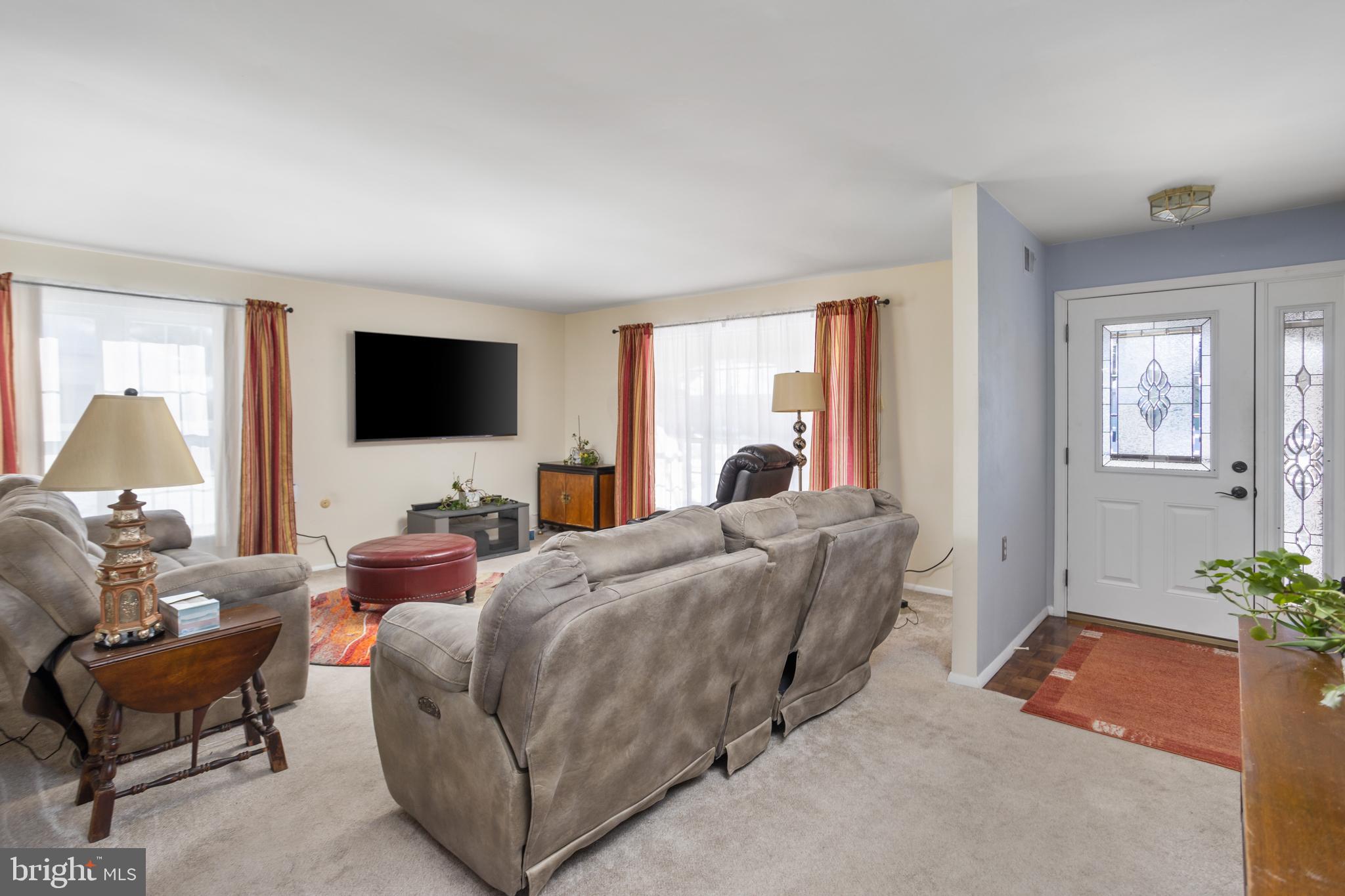 23 Windsor Road Southampton, NJ 08088 - Photo 7 of 30 Gallery Image 7
