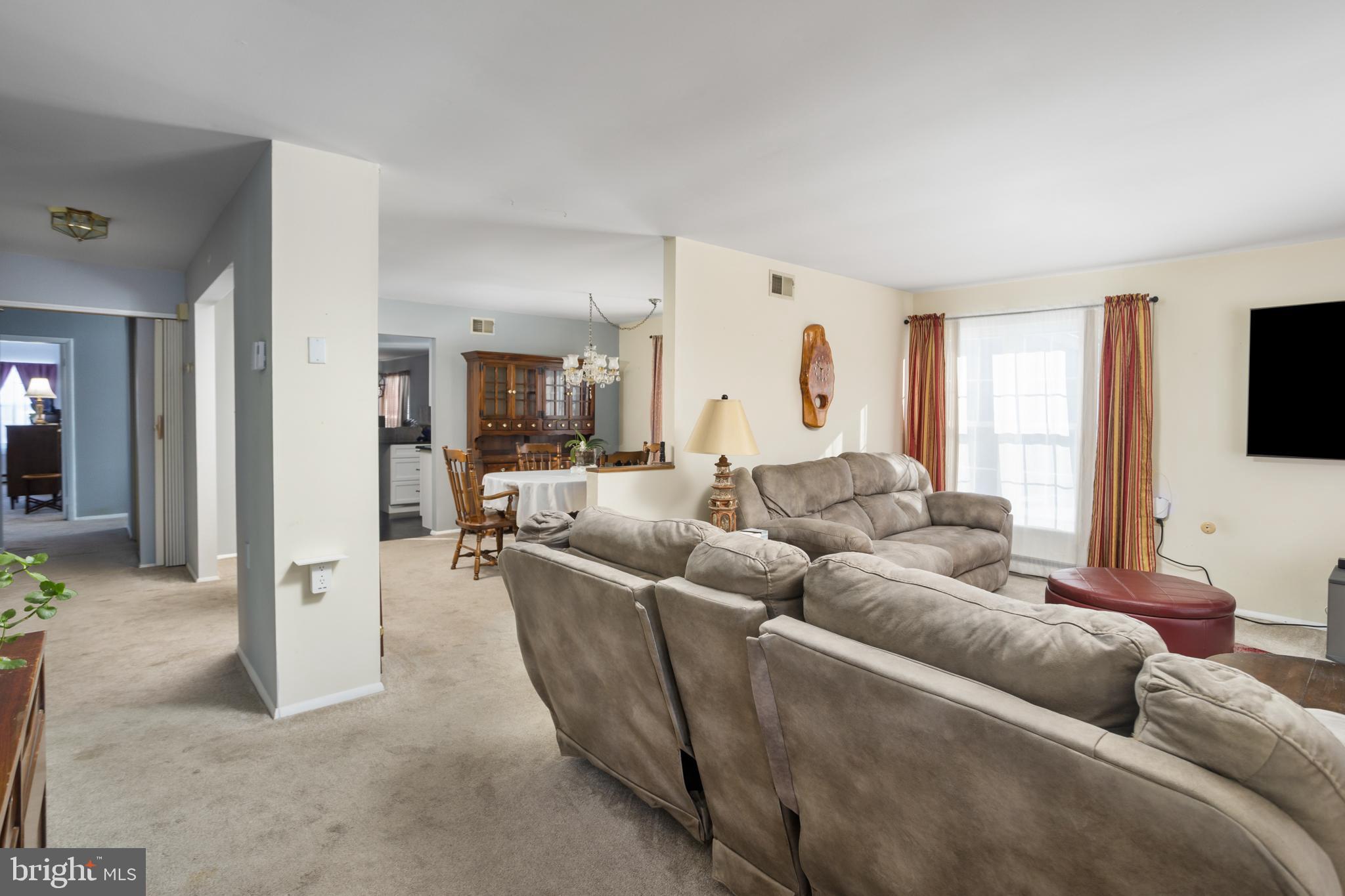 23 Windsor Road Southampton, NJ 08088 - Photo 9 of 30 Gallery Image 9