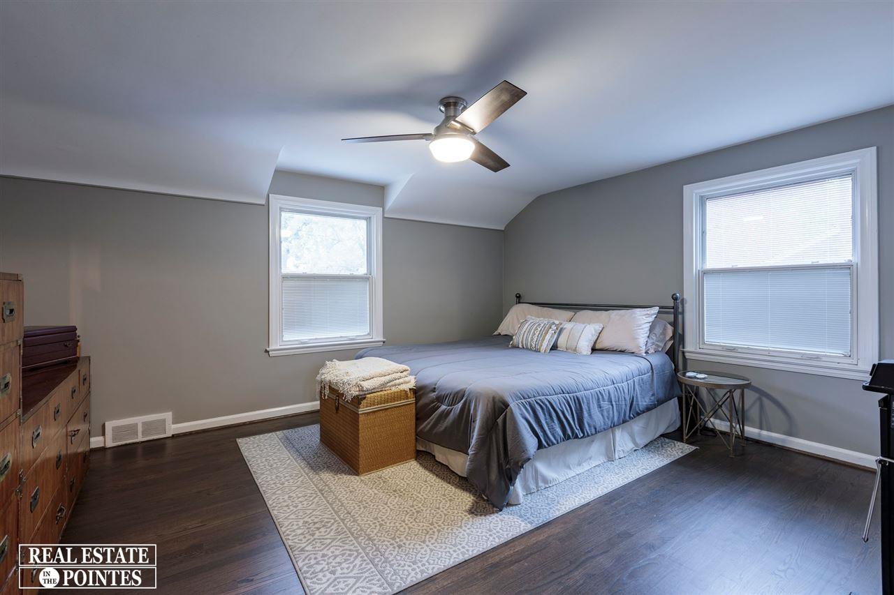 1901 Severn Road Grosse Pointe Woods, MI 48236 - Photo 29 of 37