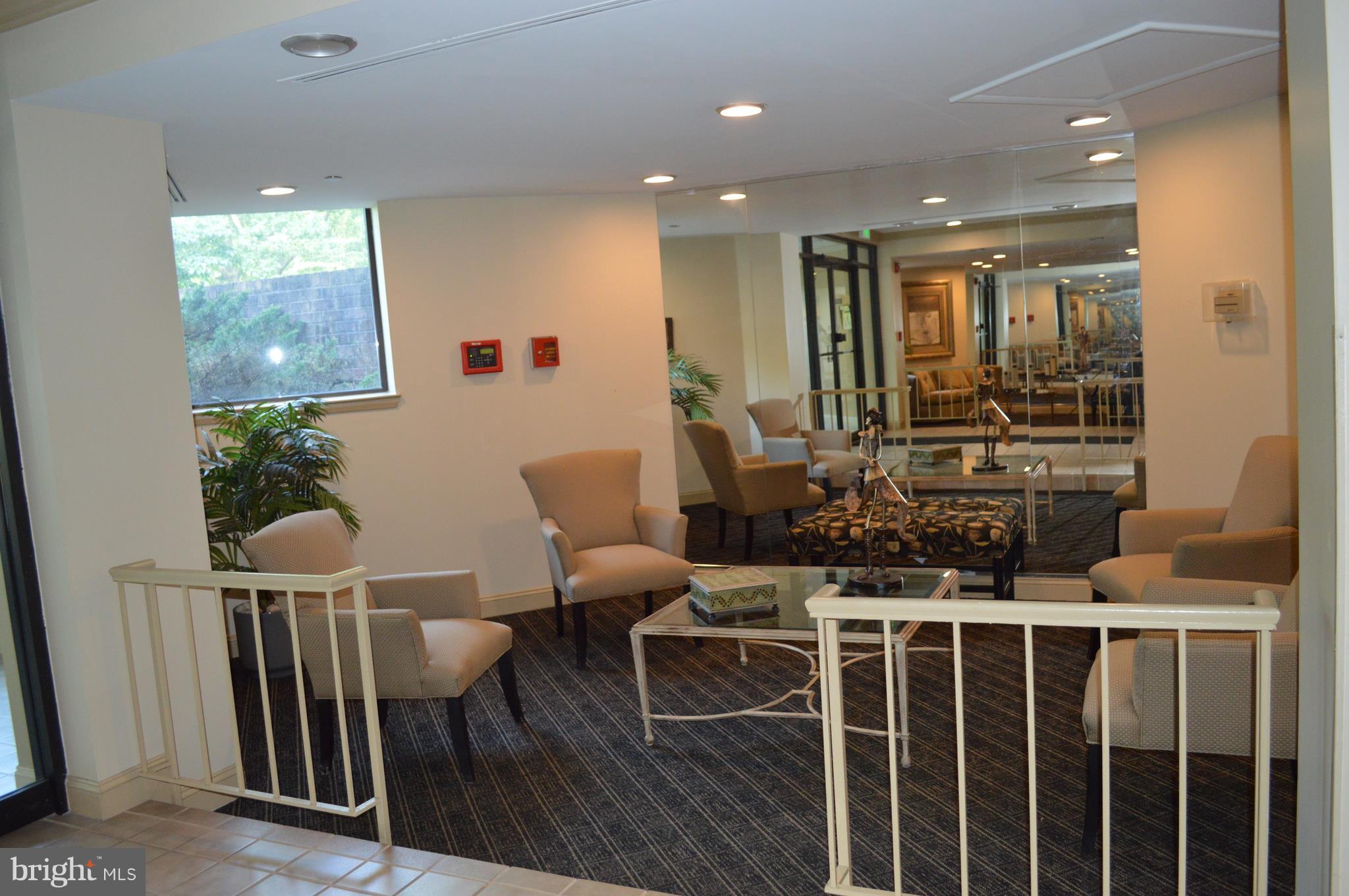 3021 Fallstaff Road, Unit 601B Baltimore, MD 21209 - Photo 3 of 18 View
