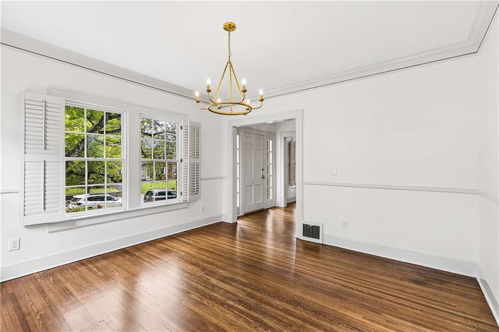 197 Bolling Road Northeast Atlanta, GA 30305 - Photo 6 of 42 Gallery Image 6