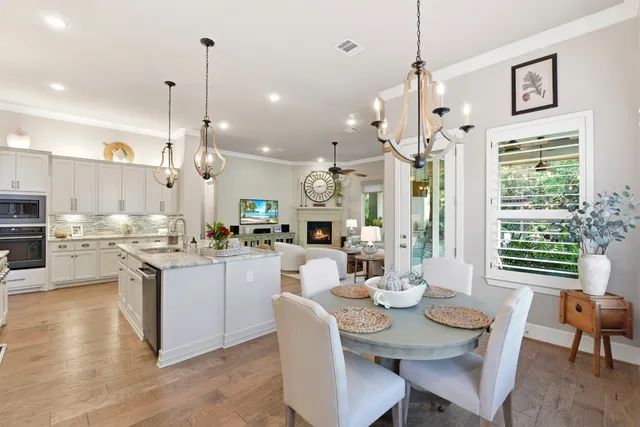 $740,000 | 104 Dawning Rays Court, Conroe, TX 77304