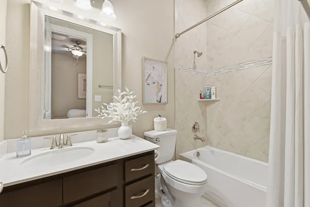 $740,000 | 104 Dawning Rays Court, Conroe, TX 77304