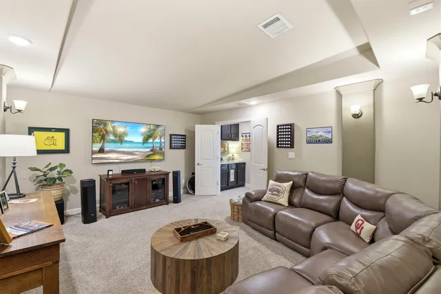 $740,000 | 104 Dawning Rays Court, Conroe, TX 77304