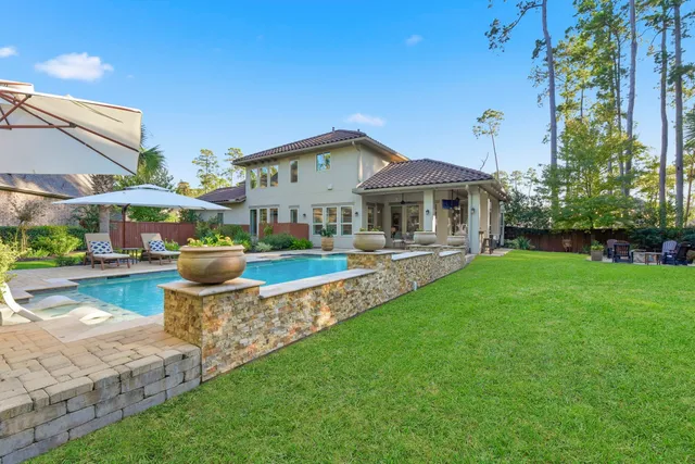 $740,000 | 104 Dawning Rays Court, Conroe, TX 77304