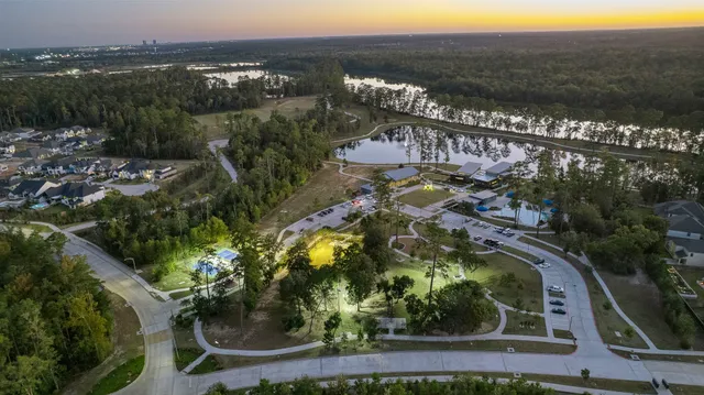 $740,000 | 104 Dawning Rays Court, Conroe, TX 77304