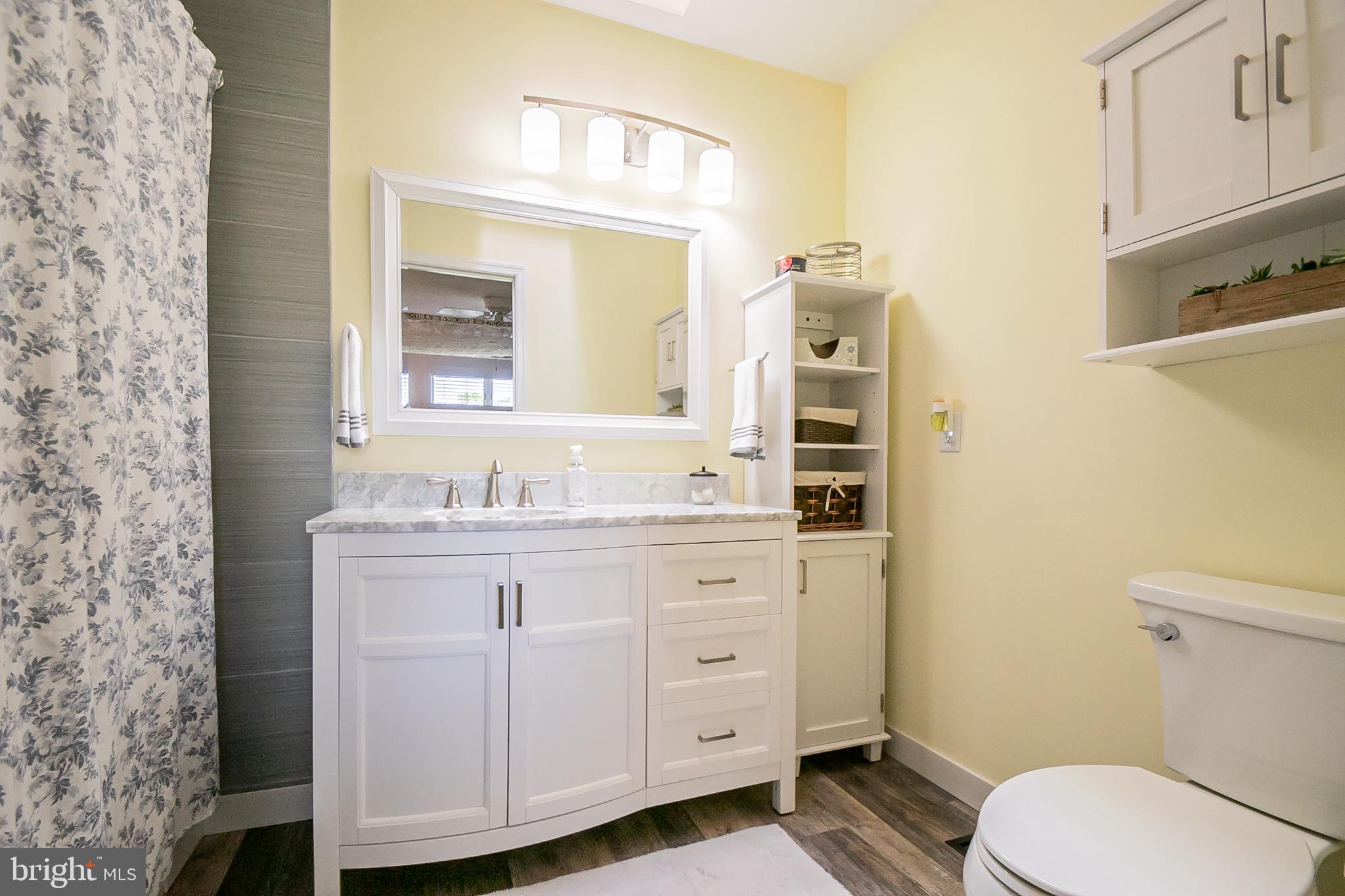 519 Harbor Road Ocean View, DE 19970 - Photo 36 of 47 Renovated master bathroom