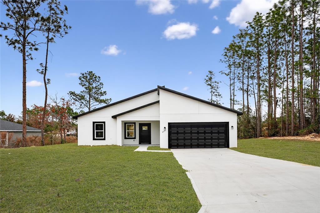 6241 Southwest 154th Lane Road Ocala, FL 34473 - Photo 2 of 29