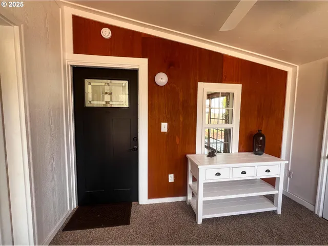 $399,900 | 1214 Northeast Loper Avenue, Prineville, OR 97754