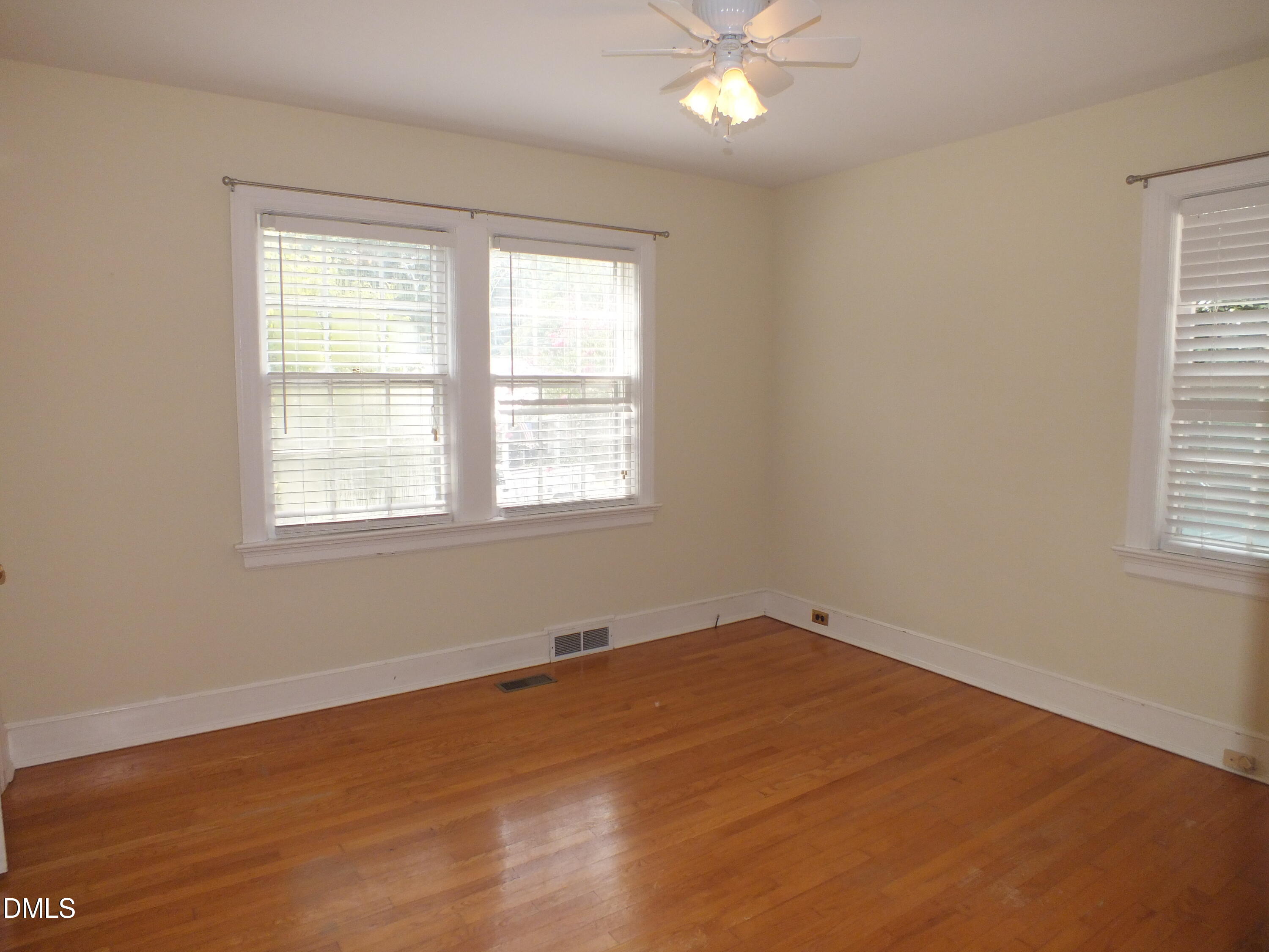 1919 Alexander Road Raleigh, NC 27608 - Photo 10 of 22 DSCF2806
