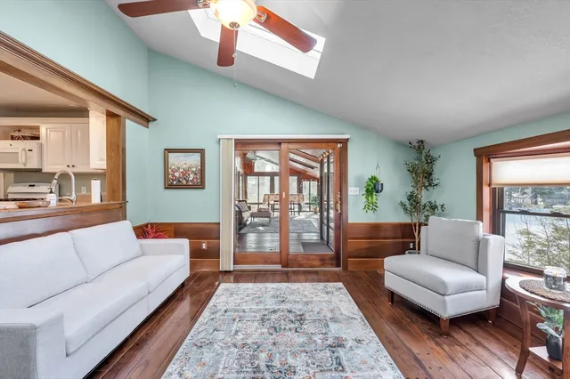 $499,900 | 44 Llewellyn Drive, Westfield, MA 01085