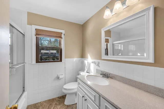 $499,900 | 44 Llewellyn Drive, Westfield, MA 01085