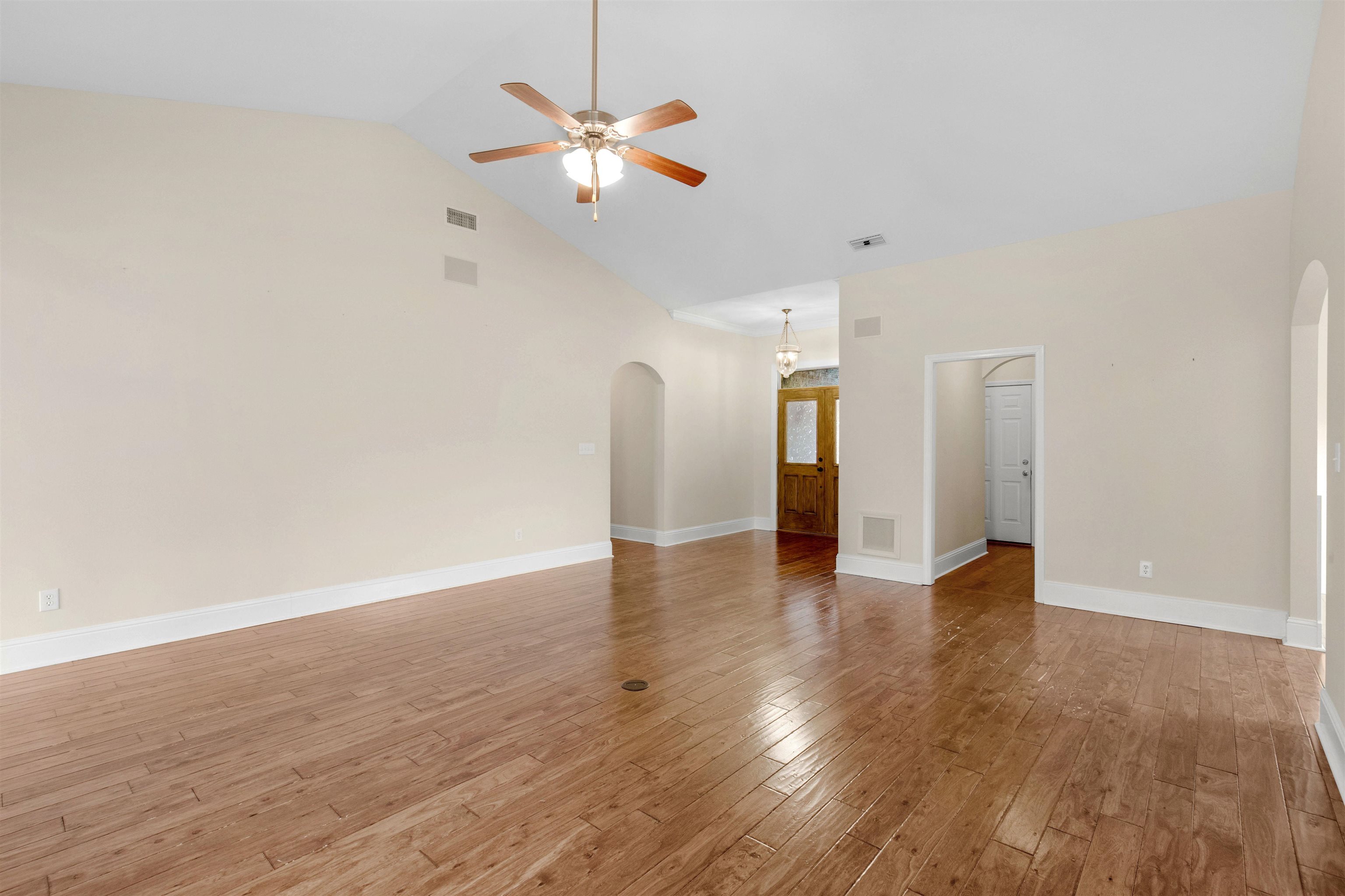 25092 Fairfax Road Daphne, AL 36526 - Photo 7 of 29 Living Room
