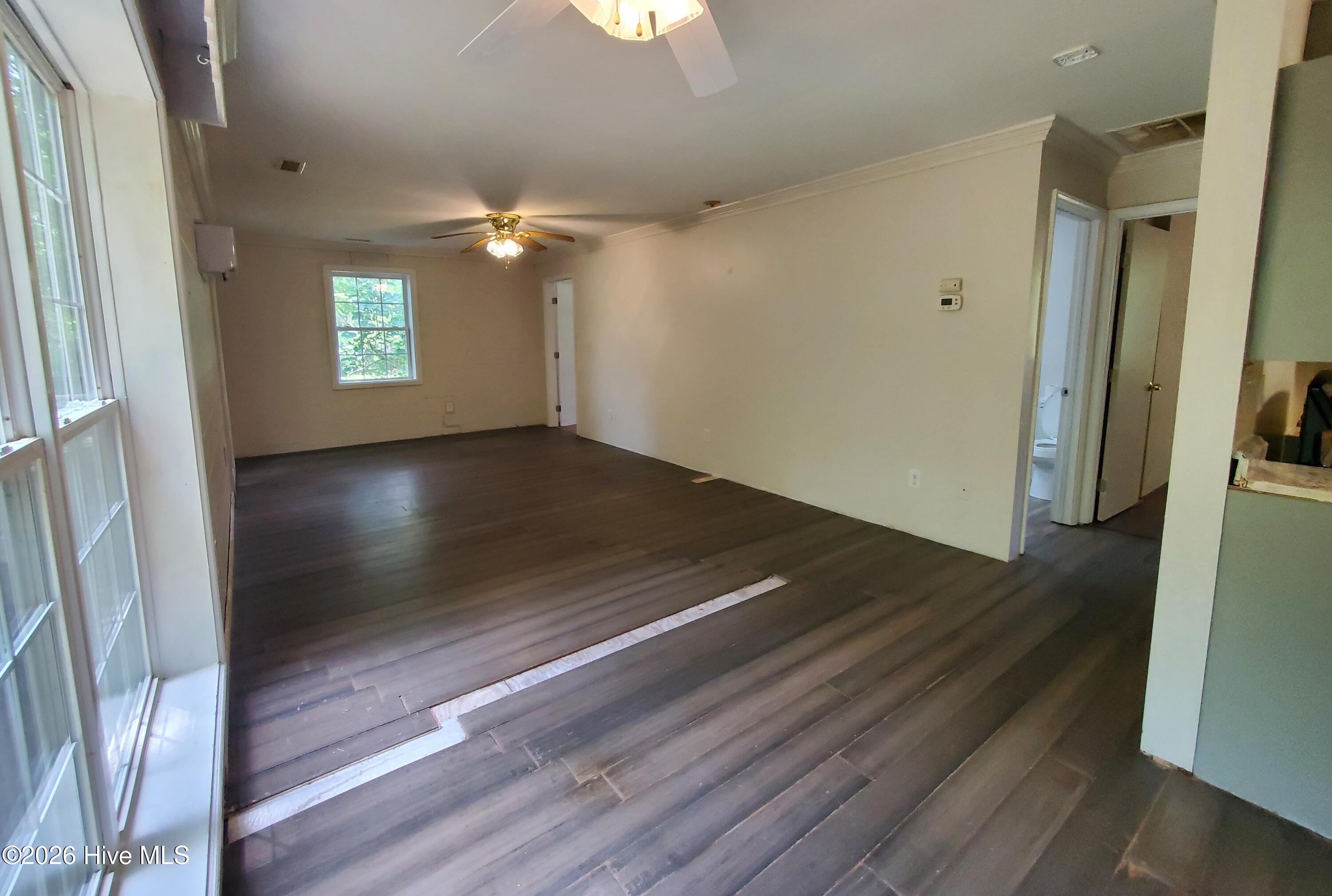 425 Colonial Landing Road Southeast Bolivia, NC 28422 - Photo 11 of 50