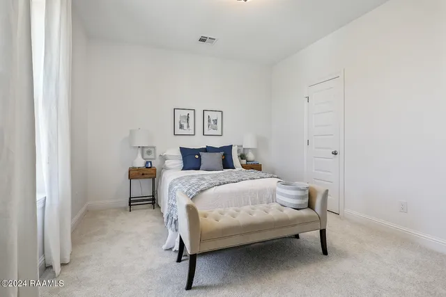 $424,000 | 105 Sweet Harvest Road, Youngsville, LA 70592