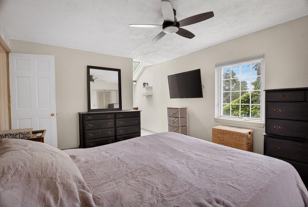 463 Haverhill Road Pittsburgh, PA 15228 - Photo 21 of 38 Gallery Image 21