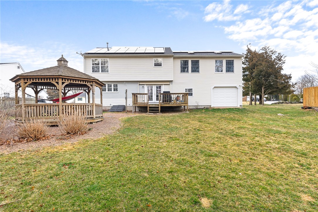 6 Pickering Drive Westerly, RI 02891 - Photo 23 of 30