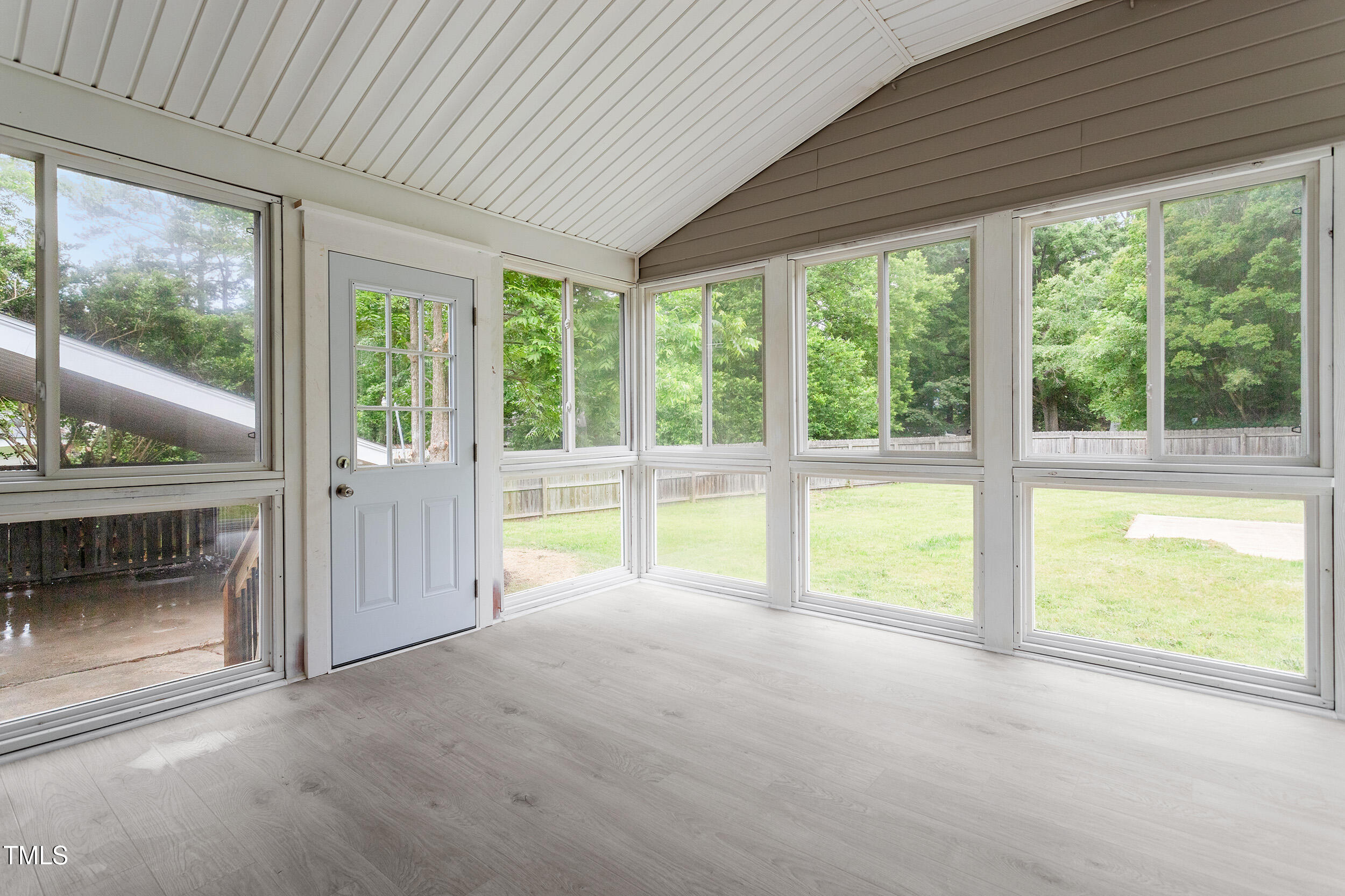 3325 Old Buffalo Road Raleigh, NC 27604 - Photo 21 of 26 a view of an empty room and window