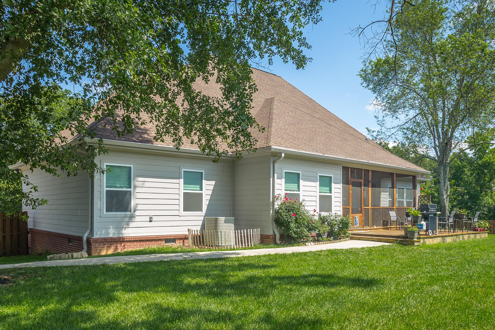 3772 Hamill Road Hixson, TN 37343 - Photo 41 of 41 3722 Hamill Road-48