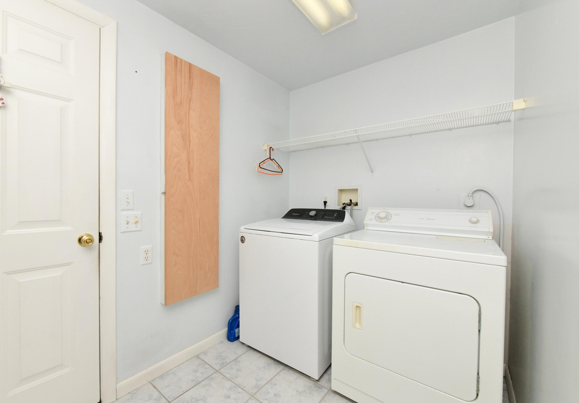 25 Andrew Road Sagamore Beach, MA 02562 - Photo 25 of 45 a utility room with dryer and washer