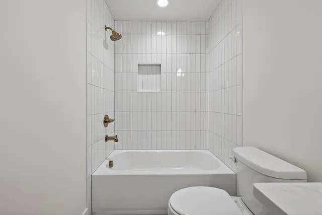 $799,900 | 332 Sugarview Road, Sugar Hill, GA 30518