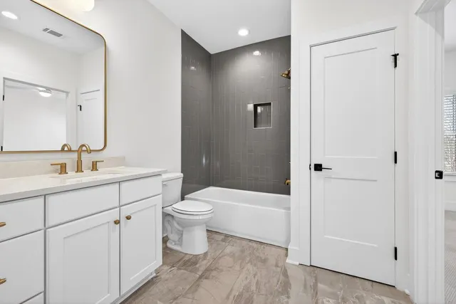 $799,900 | 332 Sugarview Road, Sugar Hill, GA 30518