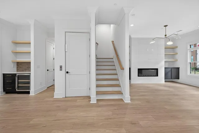 $799,900 | 332 Sugarview Road, Sugar Hill, GA 30518