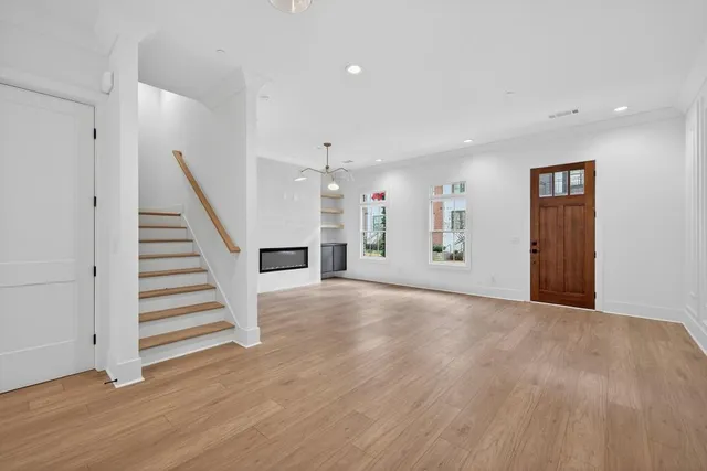 $799,900 | 332 Sugarview Road, Sugar Hill, GA 30518