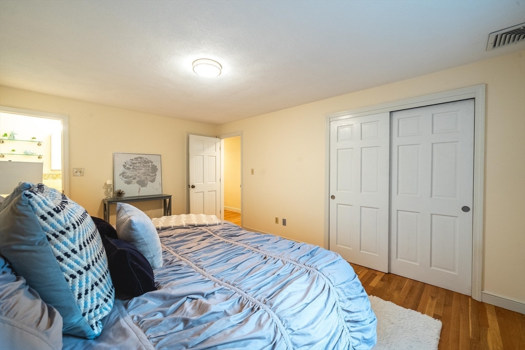 20 Menotomy Rocks Drive Arlington, MA 02476 - Photo 17 of 42 Gallery Image 17