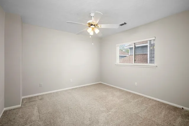 a view of empty room with window