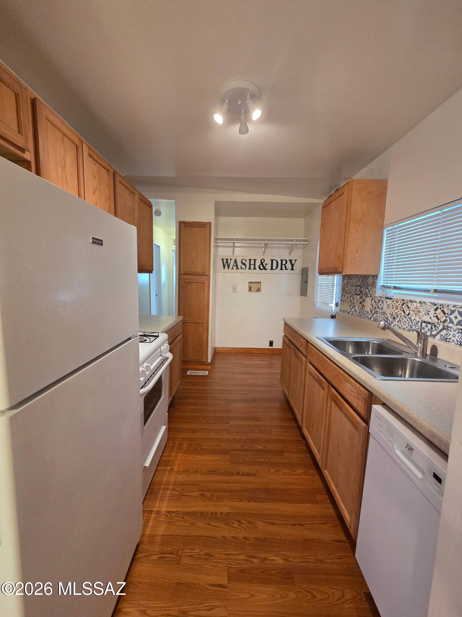 13377 North Sandario Road, Unit 23 Marana, AZ 85653 - Photo 23 of 37