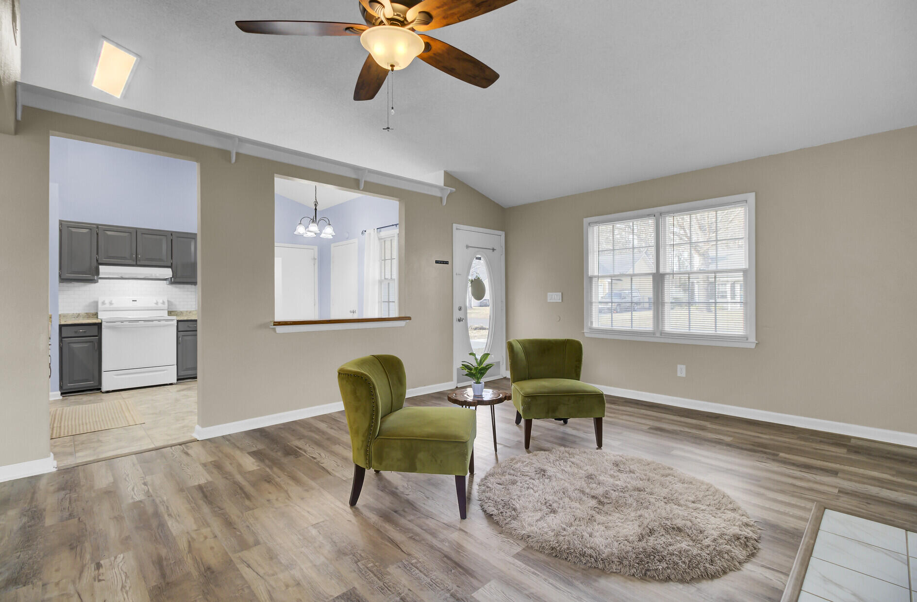 138 Manchester Road Summerville, SC 29486 - Photo 10 of 40 10_10_mls