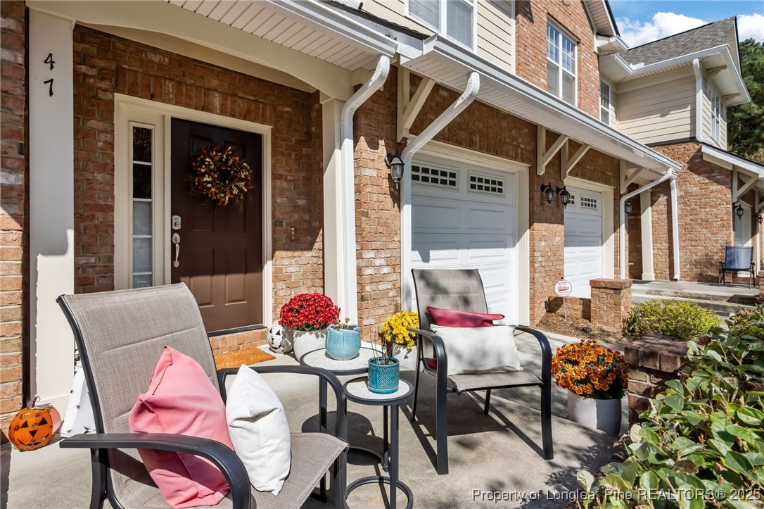 47 Abernathy Drive, Unit 13 Chapel Hill, NC 27517 - Photo 6 of 46 a view of outdoor seating