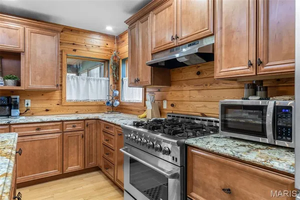 $825,000 | 12928 Morgans Meadow Road, De Soto, MO 63020